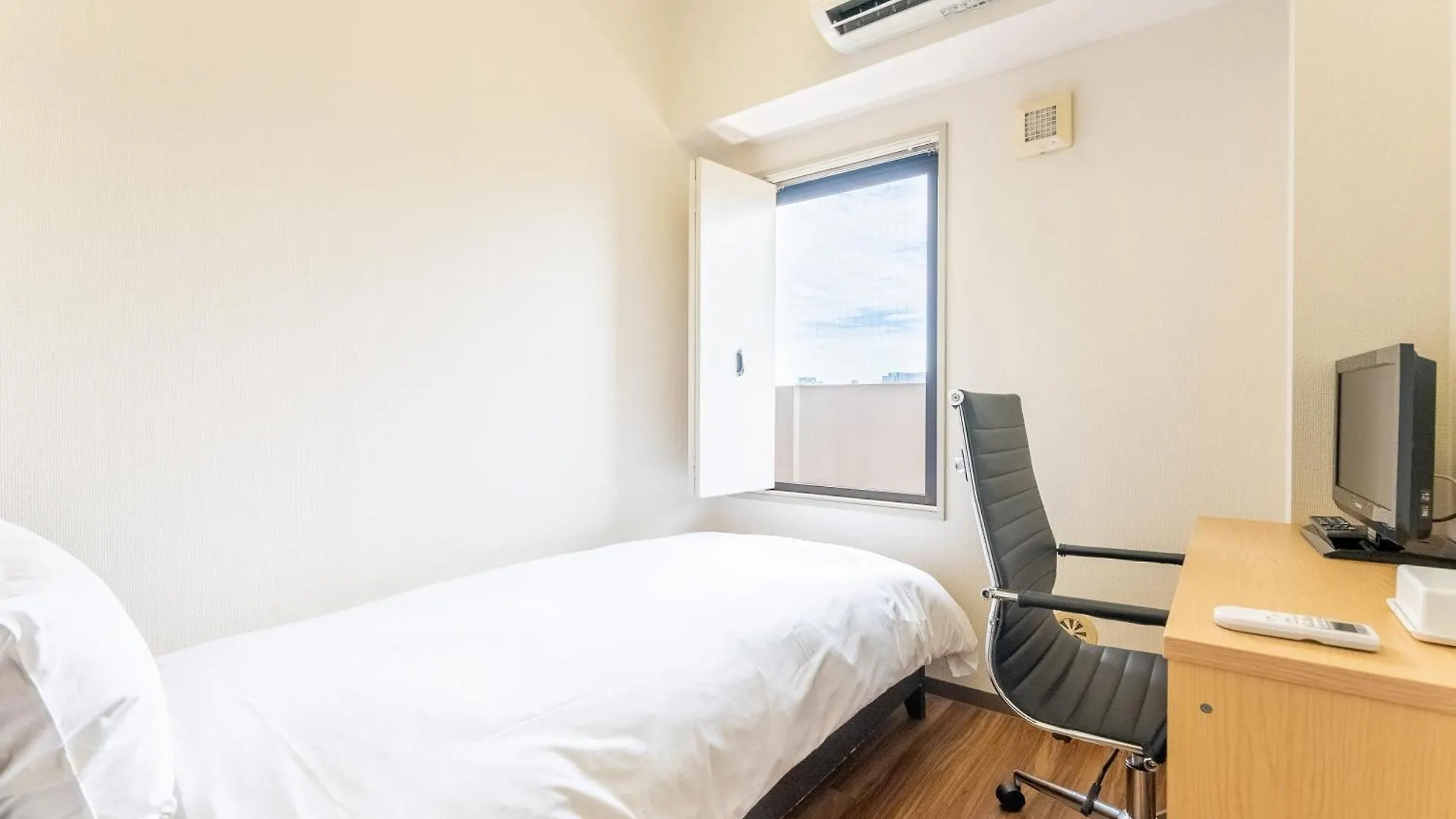 ** Aparthotel Tabist Urban Stays Asakusa Tokyo Japan